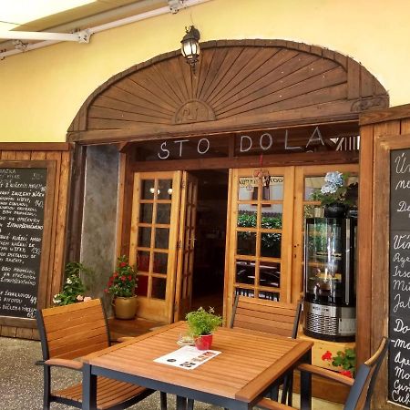 Stodola-soukromý apartmán pro dva s venkovní vířivkou Karlštejn Exterior foto